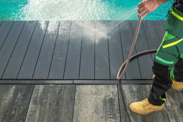 Best Commercial Building Pressure Washing  in Fairfax, OH